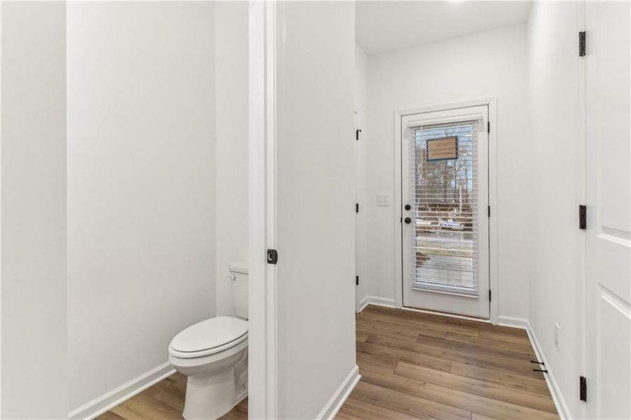 Spacious, unfurnished interior of a new home in Laurelwood, Douglasville (Image 38).