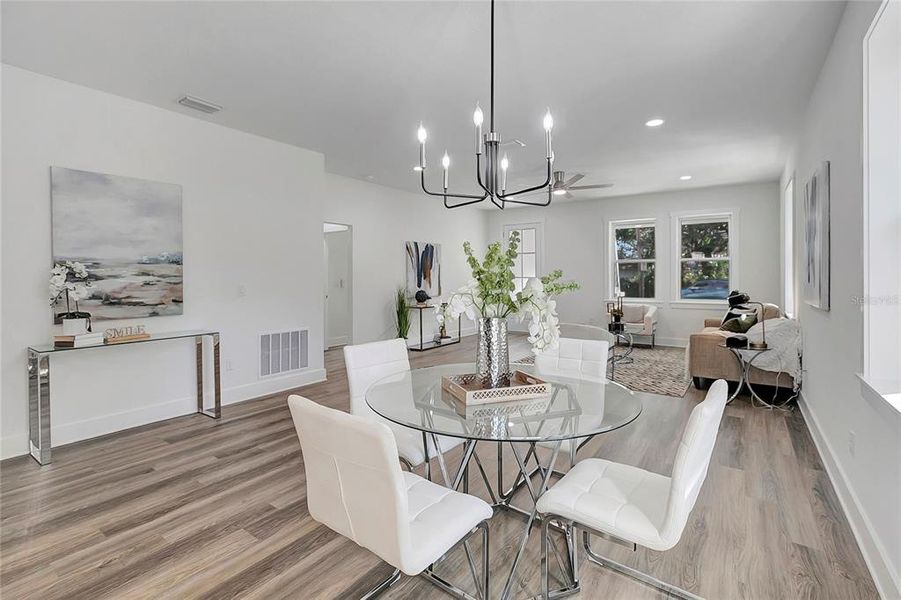 Furnished interior view inside a new home in , Tampa (Image 31). Furnished interior view inside a new home in , Tampa (Image 31).