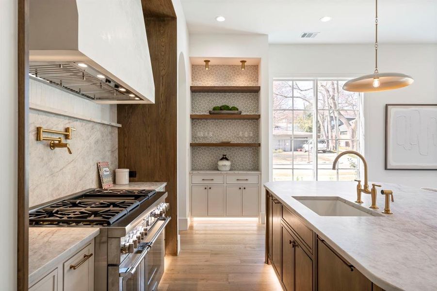 Furnished interior view inside a new home in , Dallas (Image 7). Furnished interior view inside a new home in , Dallas (Image 7).