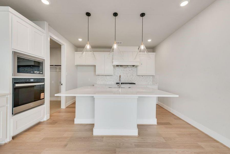 Furnished interior view inside a new home in Trails at Cottonwood Creek, Fate (Image 9).