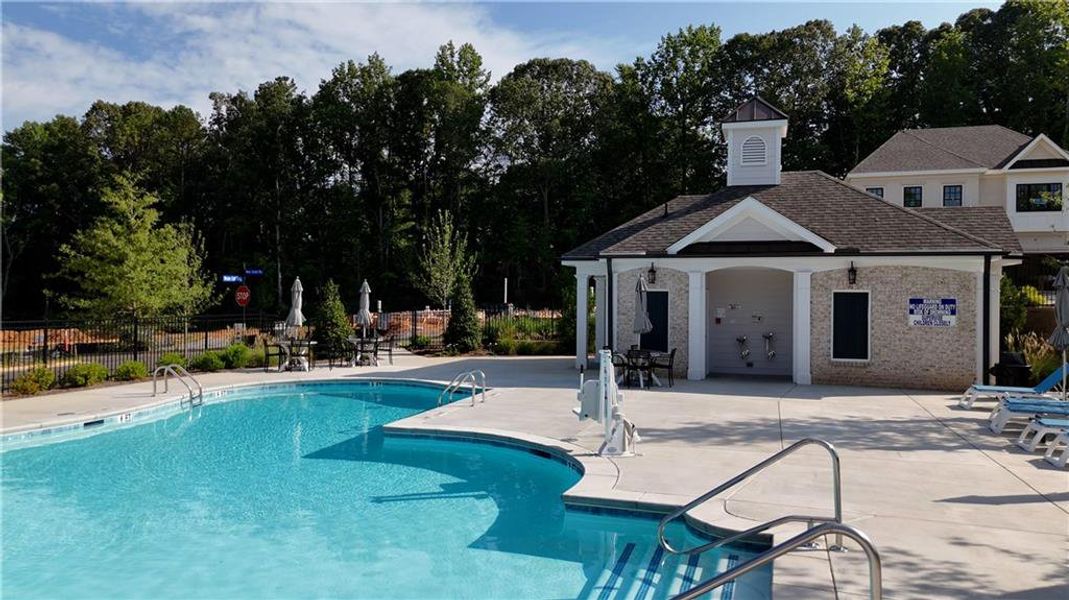 Community amenities in Ward's Crossing Townhomes, Johns Creek (Image 52). Community amenities in Ward's Crossing Townhomes, Johns Creek (Image 52).