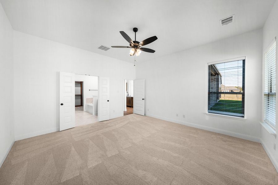 Spacious, unfurnished interior of a new home in Creekview Farms, Greenville (Image 32). Spacious, unfurnished interior of a new home in Creekview Farms, Greenville (Image 32).