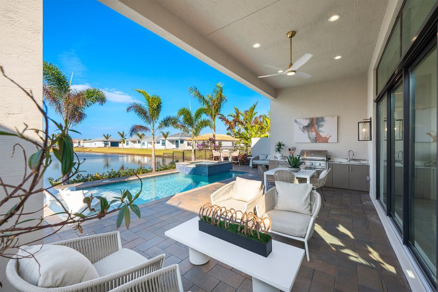 Representative exterior details of a home built from the Venice by GL Homes in Valencia Del Mar (55+), Boynton Beach (Image 3).