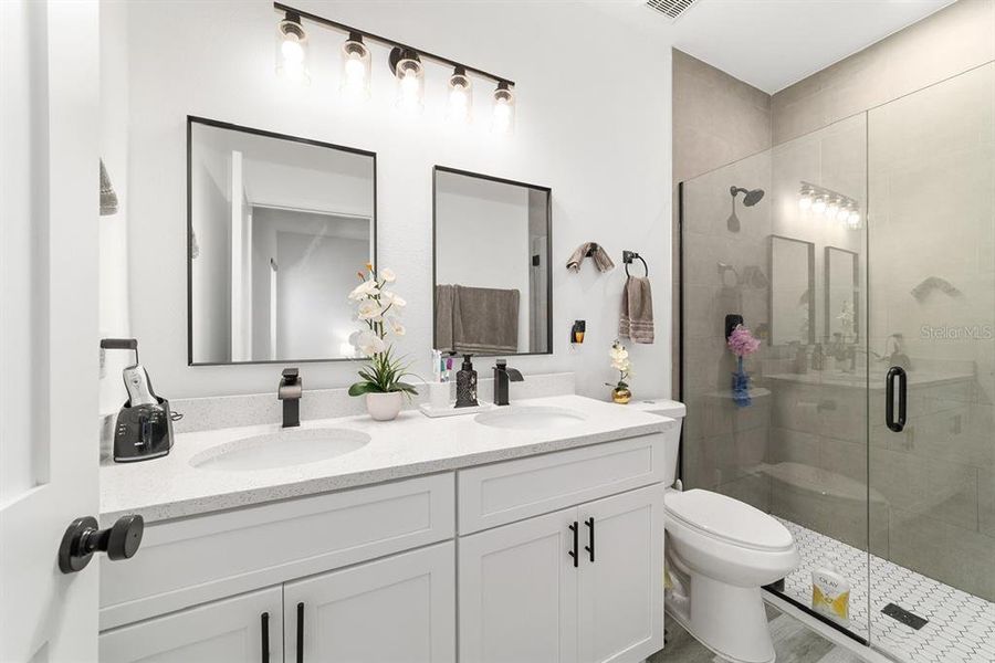 Furnished interior view inside a new home in , Ocala (Image 7).