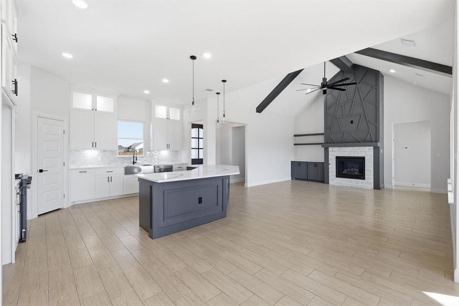 Image 33 of a home in .