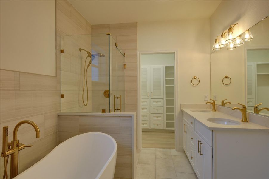 Furnished interior view inside a new home in , Houston (Image 11). Furnished interior view inside a new home in , Houston (Image 11).