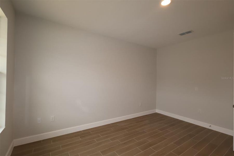 Spacious, unfurnished interior of a new home in Emerson Pointe, Apopka (Image 17). Spacious, unfurnished interior of a new home in Emerson Pointe, Apopka (Image 17).