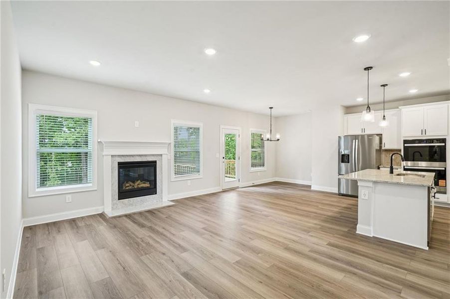 Spacious, unfurnished interior of a new home in Martin Springs - Estate Series, Lawrenceville (Image 25).