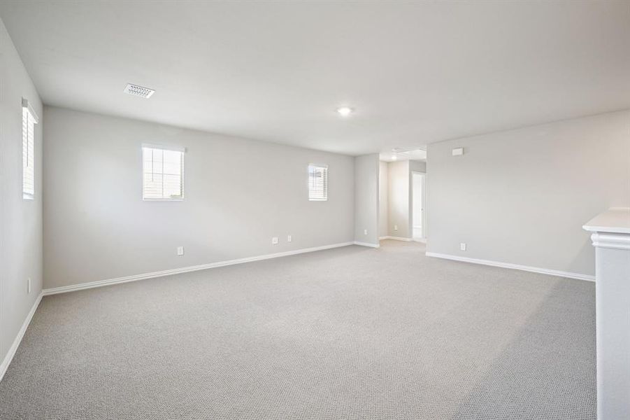 Spacious, unfurnished interior of a new home in Eastridge - Signature Series, McKinney (Image 28). Spacious, unfurnished interior of a new home in Eastridge - Signature Series, McKinney (Image 28).