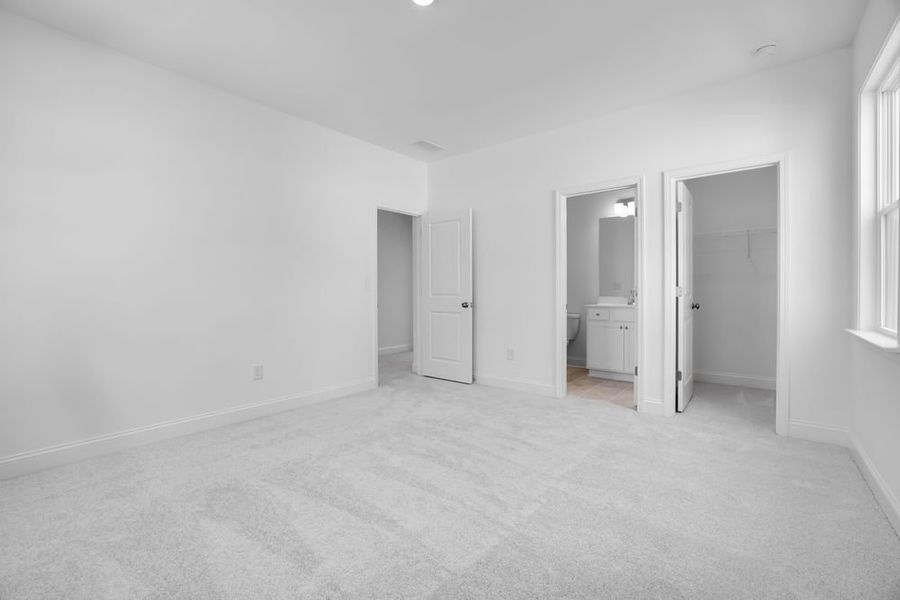 Spacious, unfurnished interior of a new home in Kennison Creek, Cumming (Image 18). Spacious, unfurnished interior of a new home in Kennison Creek, Cumming (Image 18).