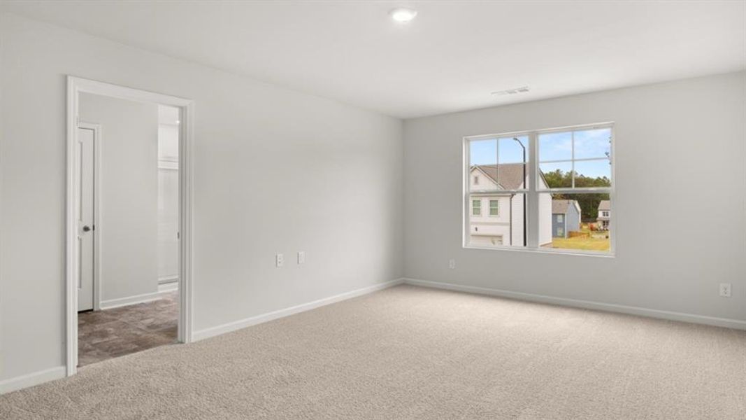 Spacious, unfurnished interior of a new home in Sheffield Highlands, Dallas (Image 17).