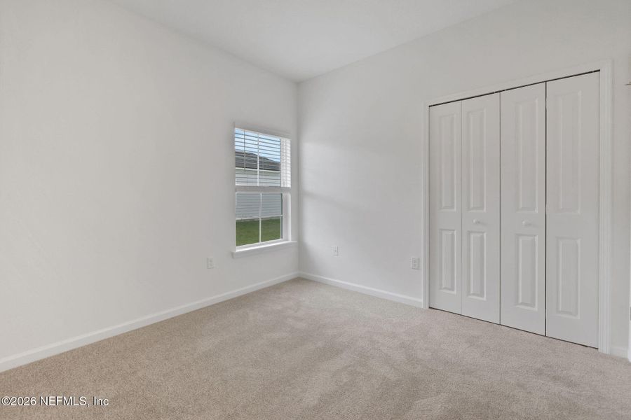 Spacious, unfurnished interior of a new home in Amberly, Green Cove Springs (Image 31).
