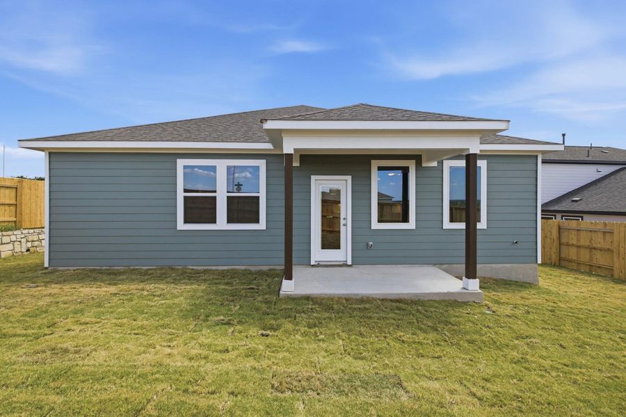 Exterior details and patio area of a home in Cloverleaf, Austin (Image 3).