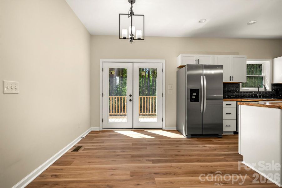 Spacious, unfurnished interior of a new home in , Bostic (Image 12).