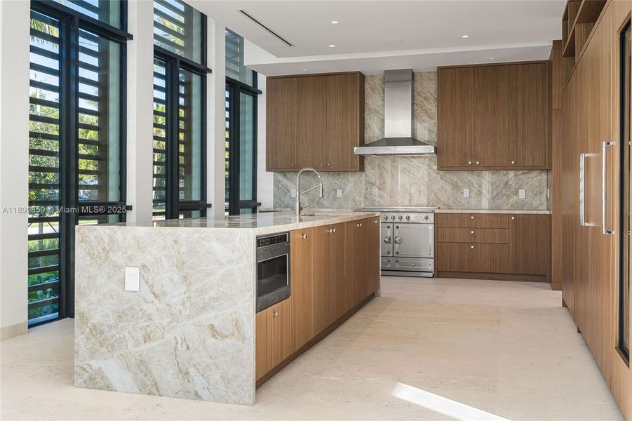 Furnished interior view inside a new home in , Coral Gables (Image 6).