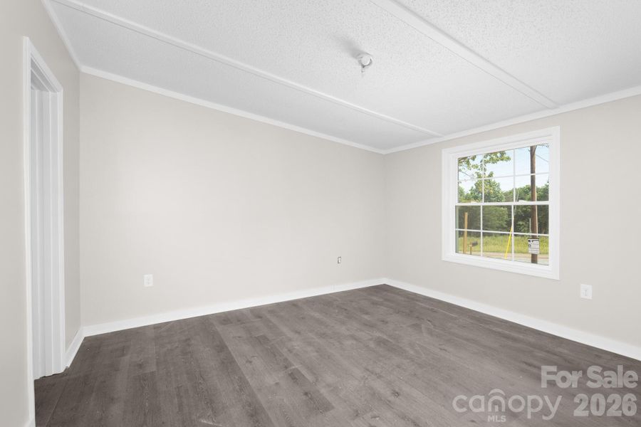 Spacious, unfurnished interior of a new home in , Vale (Image 20).
