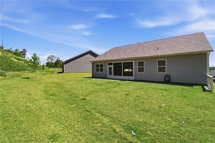 Exterior details and patio area of a home in , Dallas (Image 30).