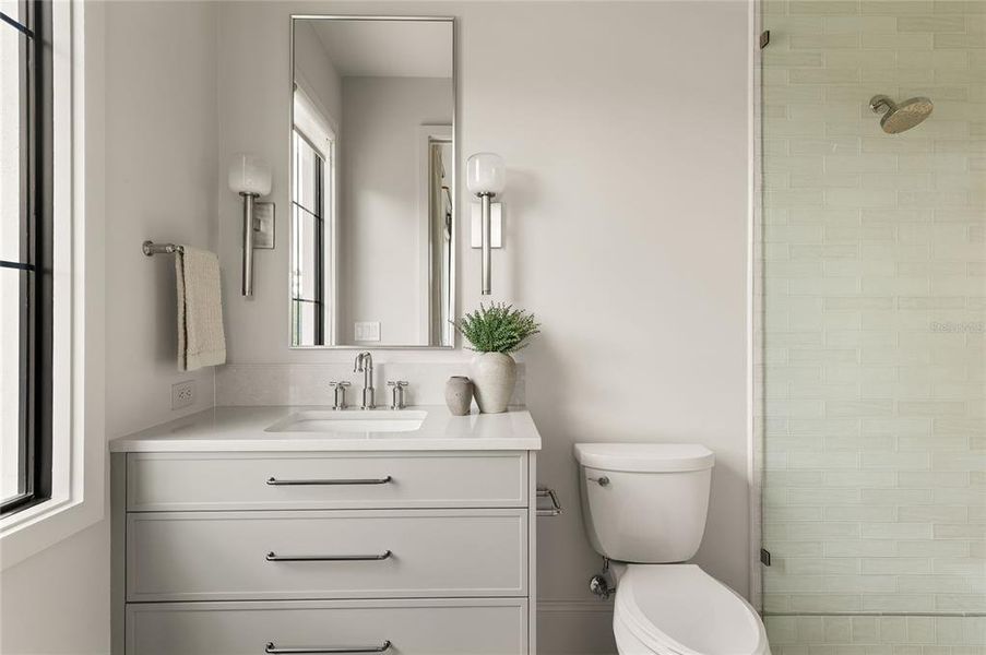 Furnished interior view inside a new home in , Orlando (Image 66).