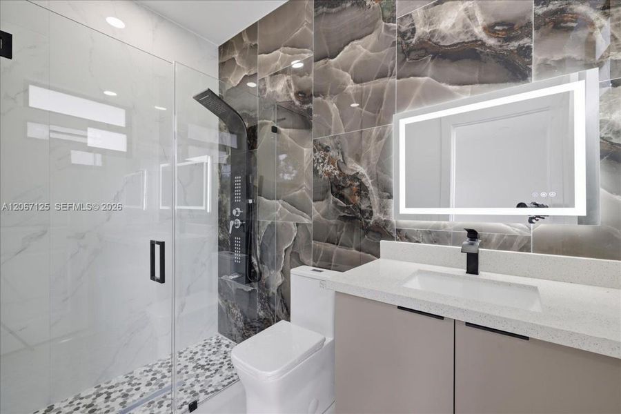 Furnished interior view inside a new home in , Lehigh Acres (Image 12).
