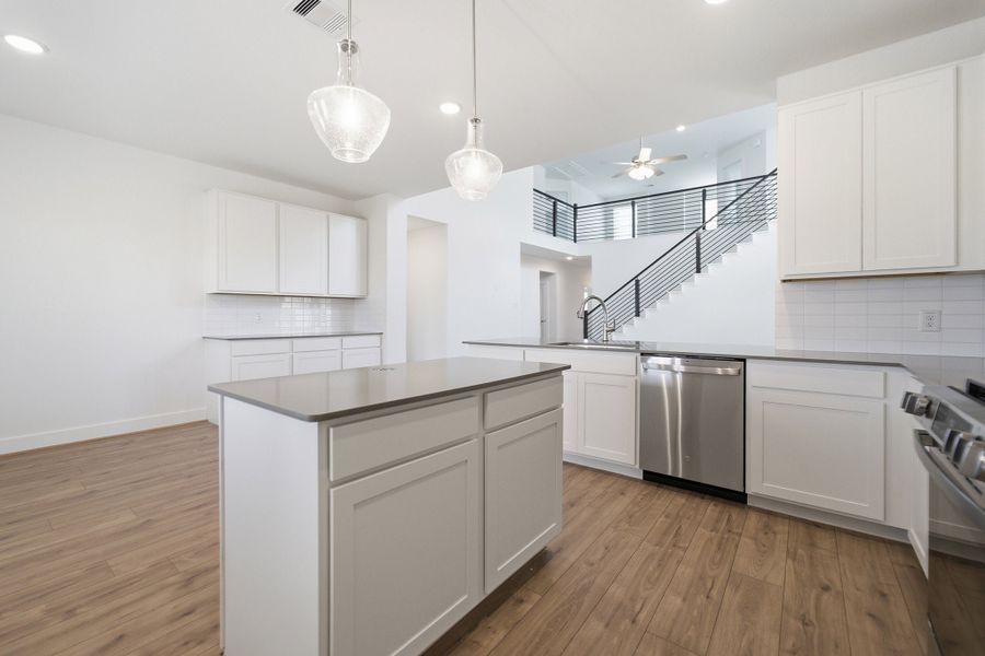 Furnished interior view inside a new home in Bay Creek, Baytown (Image 10).