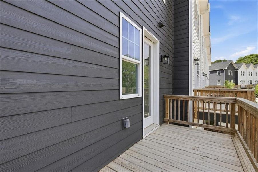 Exterior details and patio area of a home in , Atlanta (Image 27).