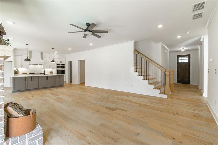 Spacious, unfurnished interior of a new home in , Gainesville (Image 20).