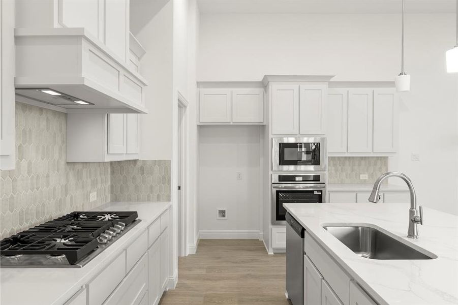 12. 530 San Angelo - Kitchen (3) 12. 530 San Angelo - Kitchen (3)