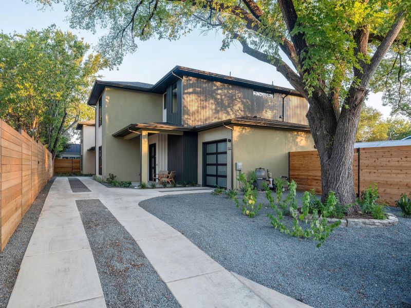 Contemporary house featuring a garage and driveway