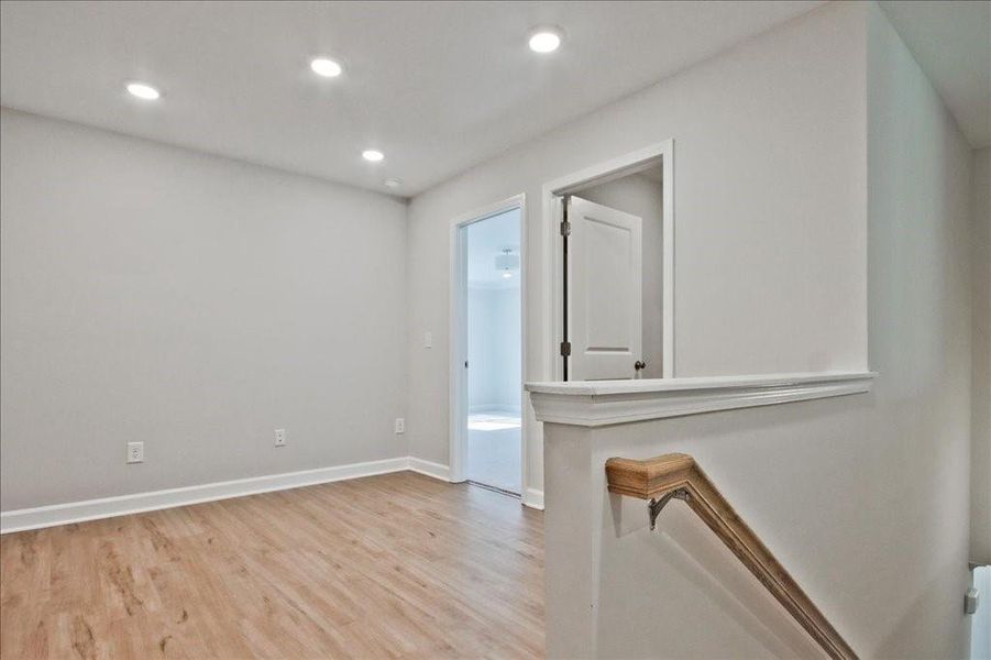 Spacious, unfurnished interior of a new home in River Walk Place, Lawrenceville (Image 20).