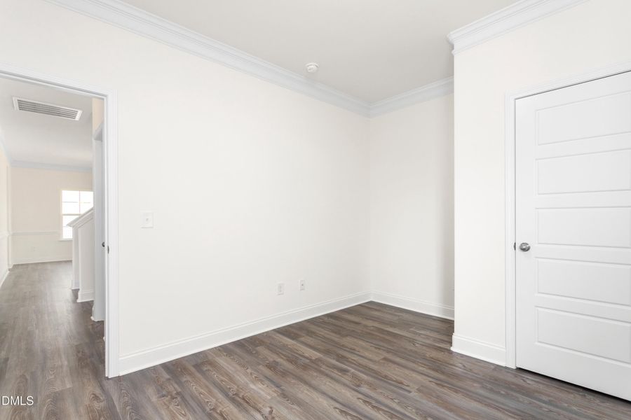 1929 Darrell Drive-20