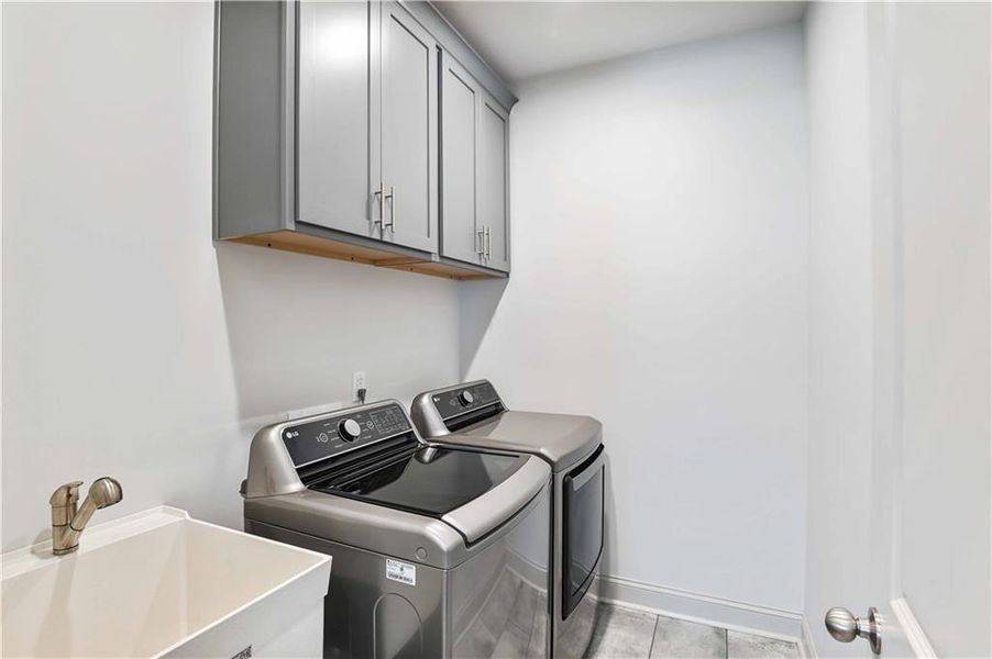 Furnished interior view inside a new home in , Auburn (Image 37).