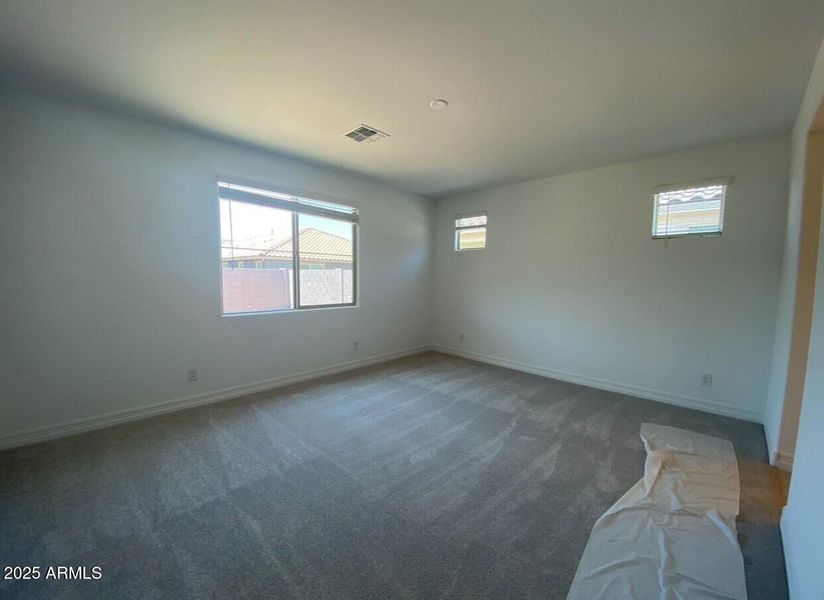 10217 W Fairmount Avenue