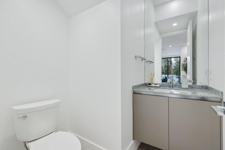 408 Southeast 2nd St - 31.jpg-SMALL