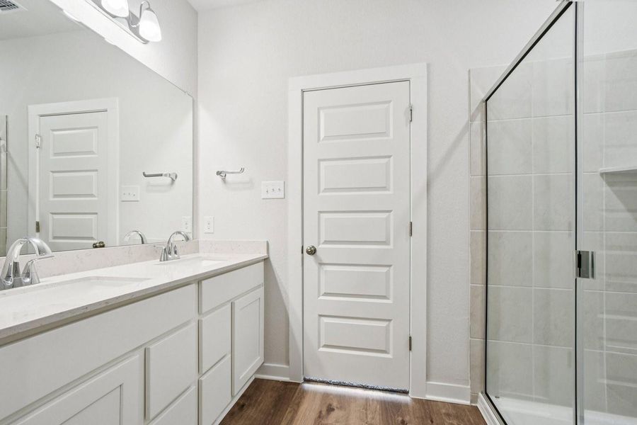 Furnished interior view inside a new home in Eastwood at Sonterra, Jarrell (Image 6).