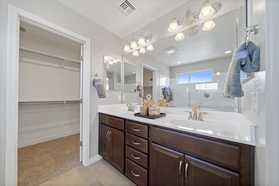 Furnished interior view inside a new home in Rancho Mercado, Surprise (Image 13).