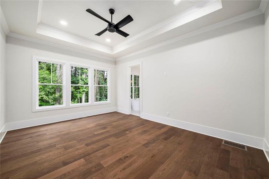Spacious, unfurnished interior of a new home in , Atlanta (Image 54).