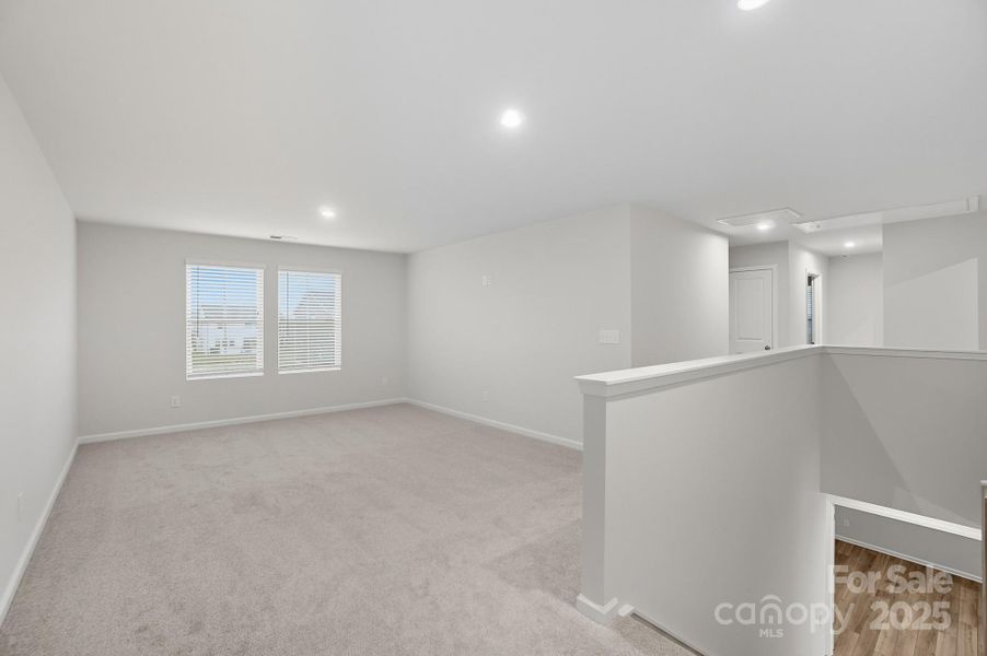 Spacious, unfurnished interior of a new home in Waxhaw Landing, Monroe (Image 36). Spacious, unfurnished interior of a new home in Waxhaw Landing, Monroe (Image 36).