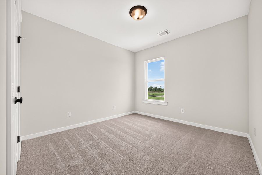 Spacious, unfurnished interior of a new home in Aldeana, Bonney (Image 45).