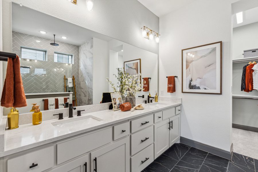 Owner's Bath Owner's Bath