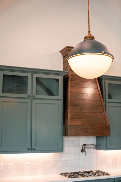 Representative interior finishes for a home built from the The Julia by Reece Homes in Pebble Creek, College Station (Image 24).
