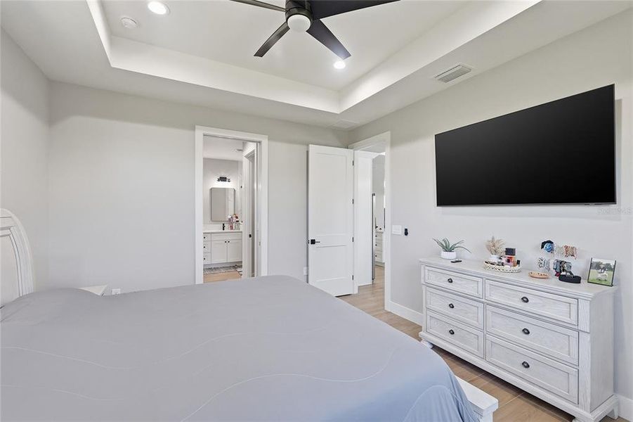 Furnished interior view inside a new home in , Port Charlotte (Image 32).