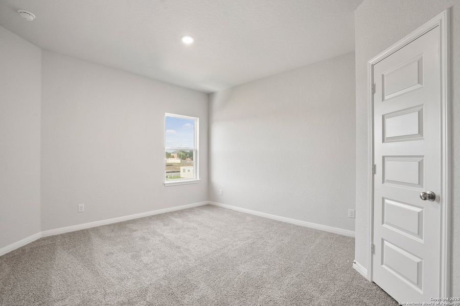 Spacious, unfurnished interior of a new home in Melissa Ranch, San Antonio (Image 13). Spacious, unfurnished interior of a new home in Melissa Ranch, San Antonio (Image 13).