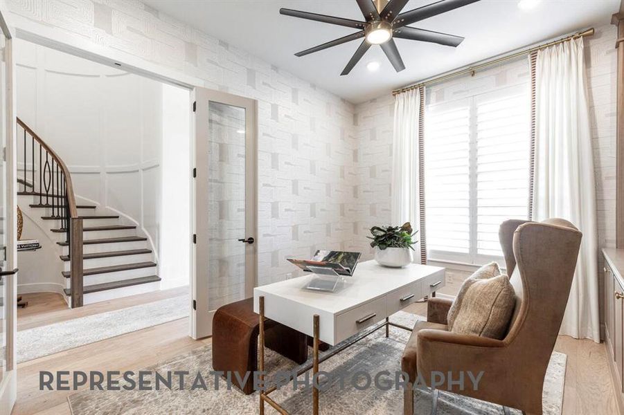 Furnished interior view inside a new home in Star Trail, Prosper (Image 19).