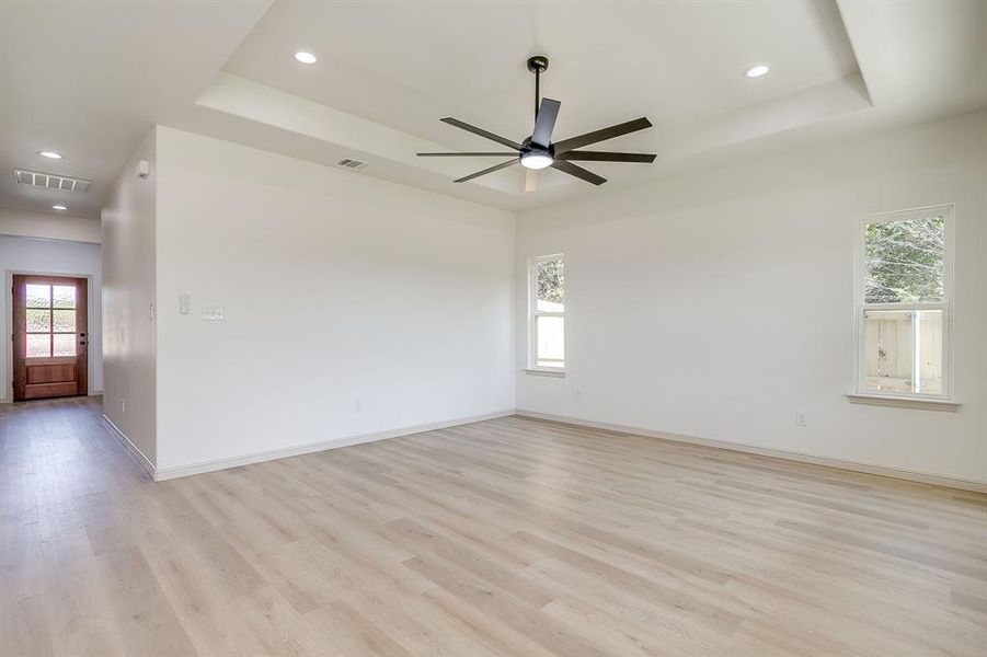 Spacious, unfurnished interior of a new home in , Granbury (Image 16). Spacious, unfurnished interior of a new home in , Granbury (Image 16).