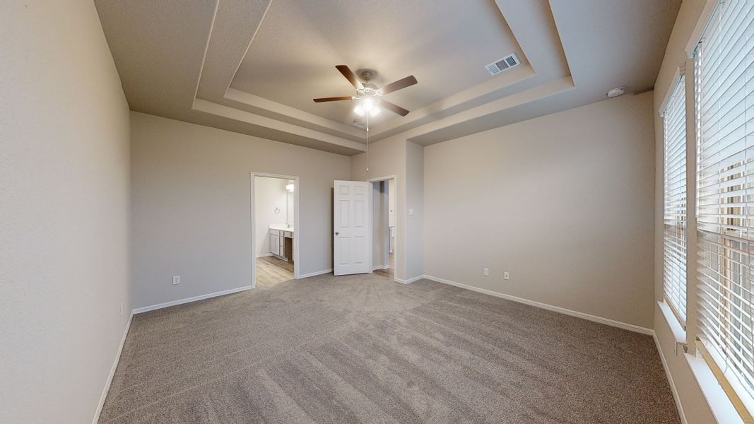 Representative unfurnished interior of a home built from the Floor Plan 2175 by Colina Homes in Grand Magnolia, Magnolia (Image 38).