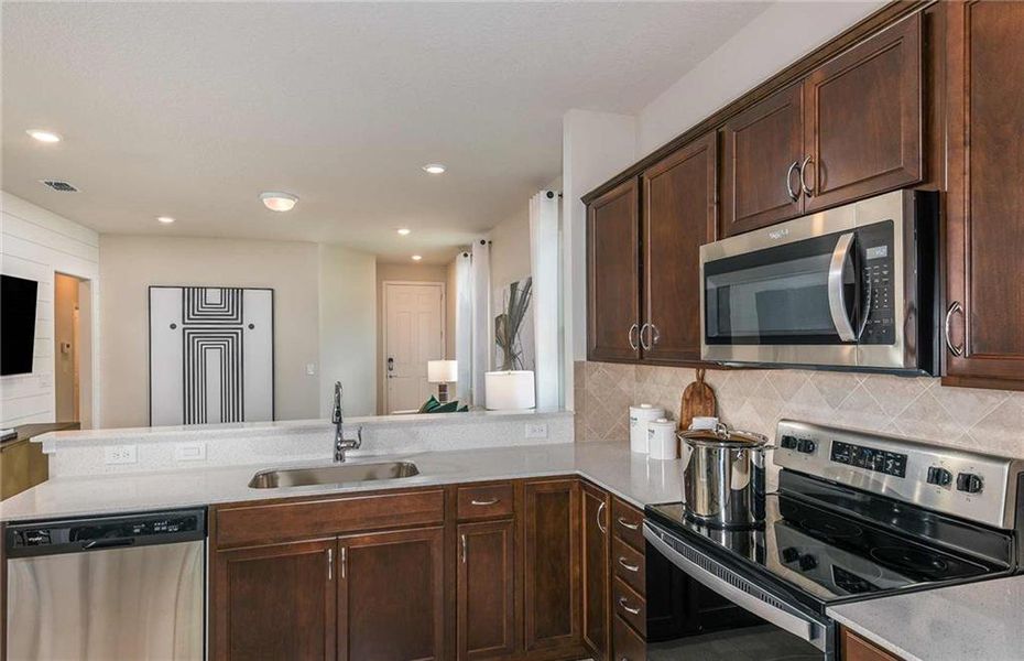 Furnished interior view inside a new home in Sun City Peachtree, Griffin (Image 8).