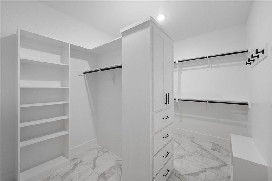 Image 38 of a home in .