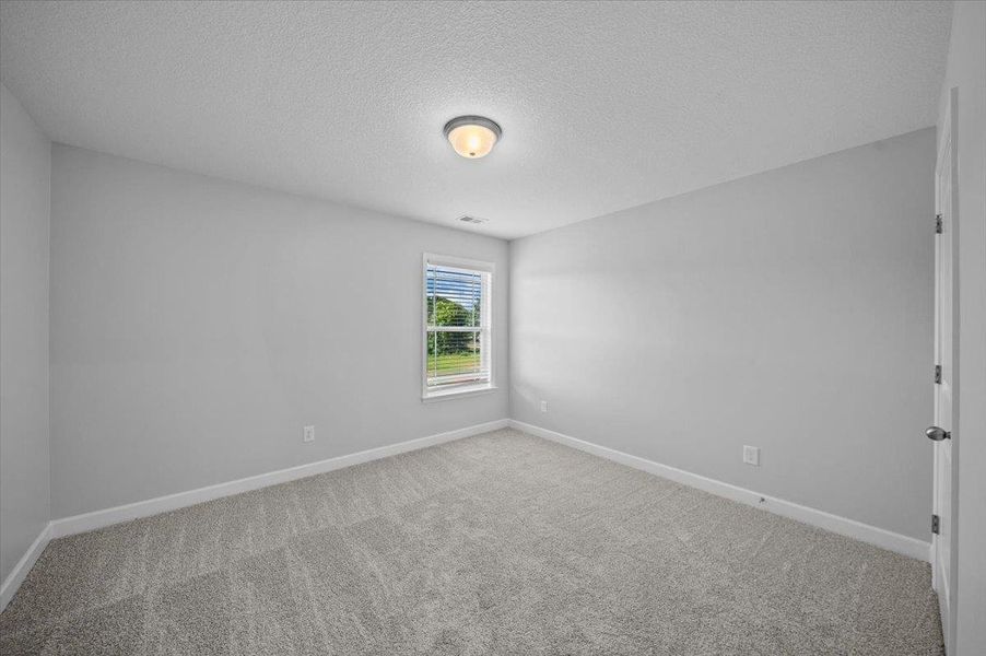 Spacious, unfurnished interior of a new home in Mills Gin, Campobello (Image 14).