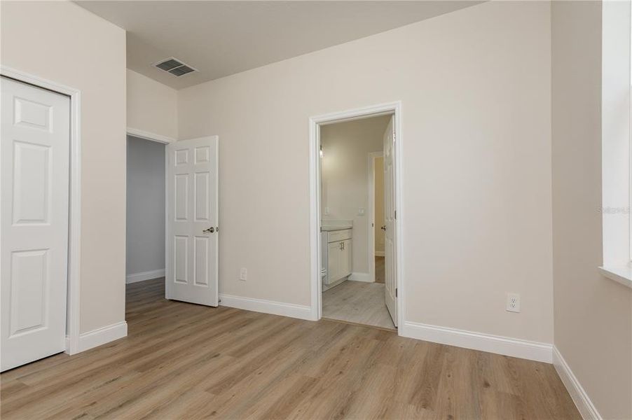 Spacious, unfurnished interior of a new home in , Debary (Image 36). Spacious, unfurnished interior of a new home in , Debary (Image 36).