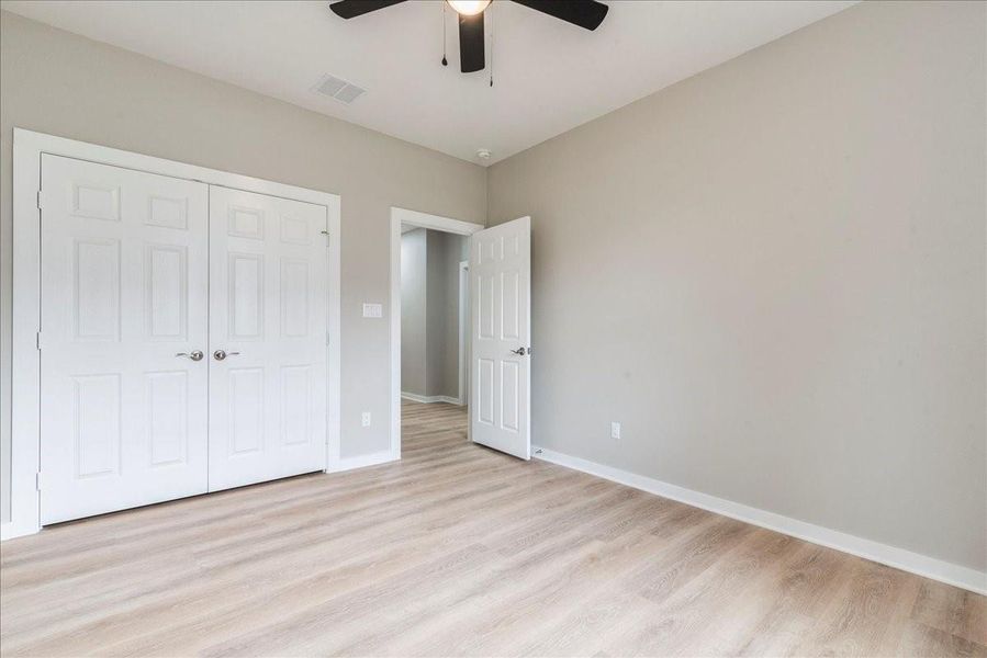 Third bedroom entry and closet